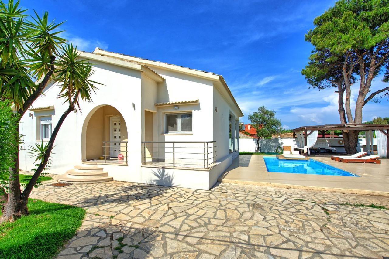 Beach Villa Christina By Posarellivillas Acharavi (Corfu) Exterior foto